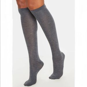 ANNE KLEIN Gray Knee Socks NWT Size 9-11